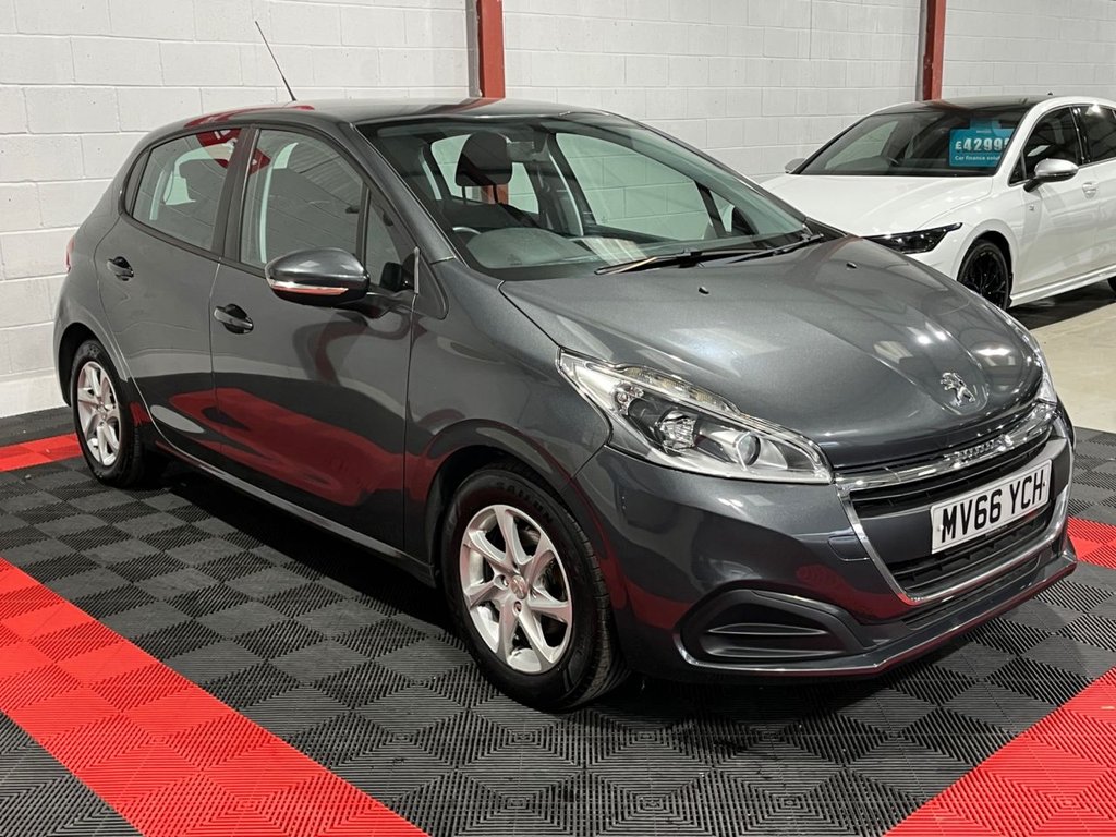 Used Peugeot 208 2016 for sale - 76323575: Photo 4