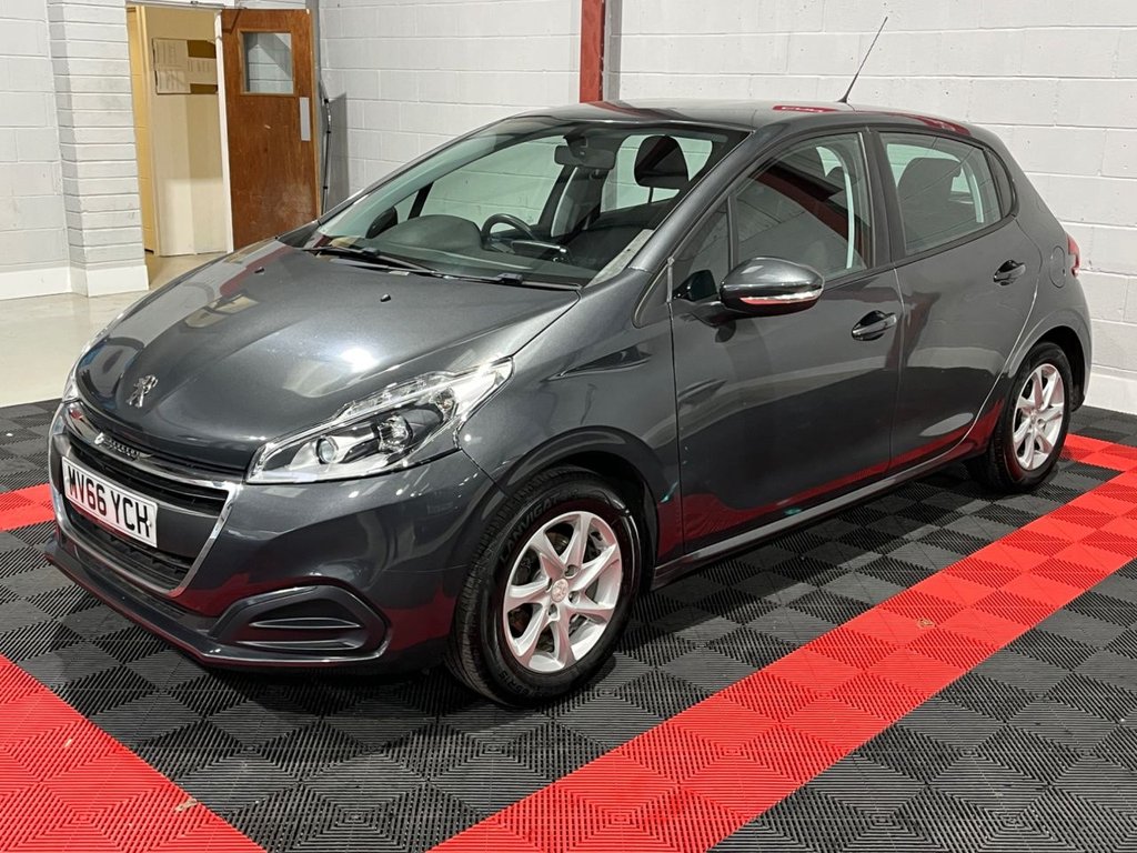 Used Peugeot 208 2016 for sale - 76323575: Photo 6