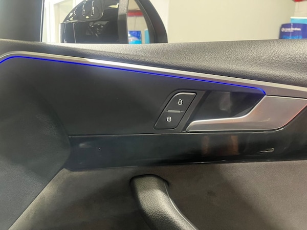 Used Audi A4 Avant 2018 for sale - 75728264: Photo 32