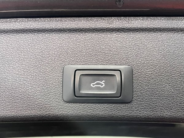 Used Audi A4 Avant 2018 for sale - 75728264: Photo 38