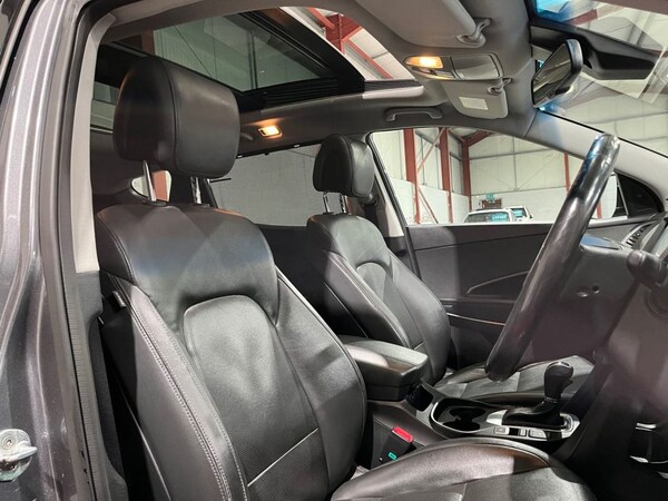 Used Hyundai Santa Fe 2016 for sale - 76210476: Photo 13