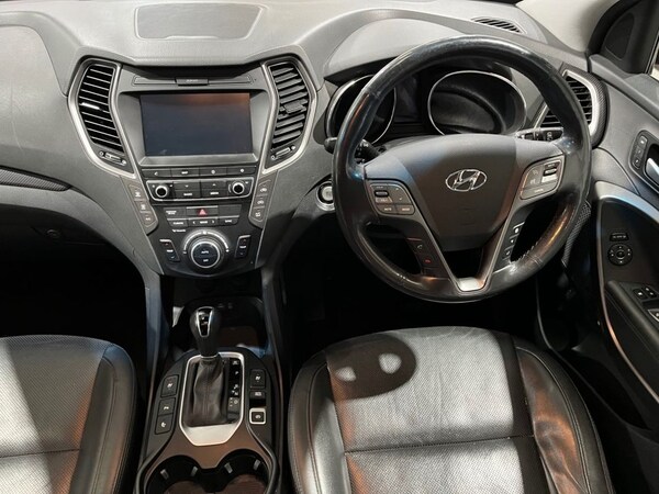 Used Hyundai Santa Fe 2016 for sale - 76210476: Photo 19
