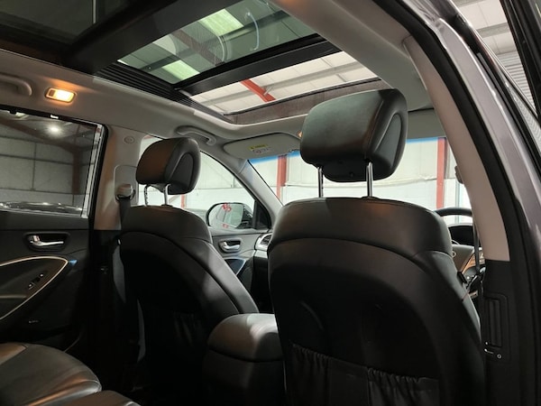 Used Hyundai Santa Fe 2016 for sale - 76210476: Photo 27