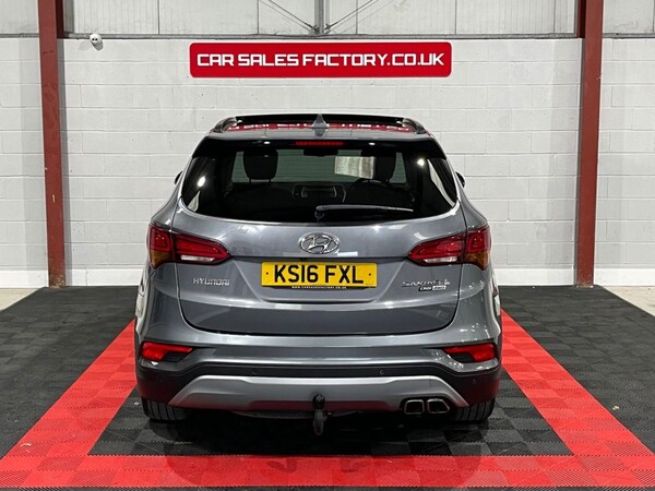 Used Hyundai Santa Fe 2016 for sale - 76210476: Photo 43
