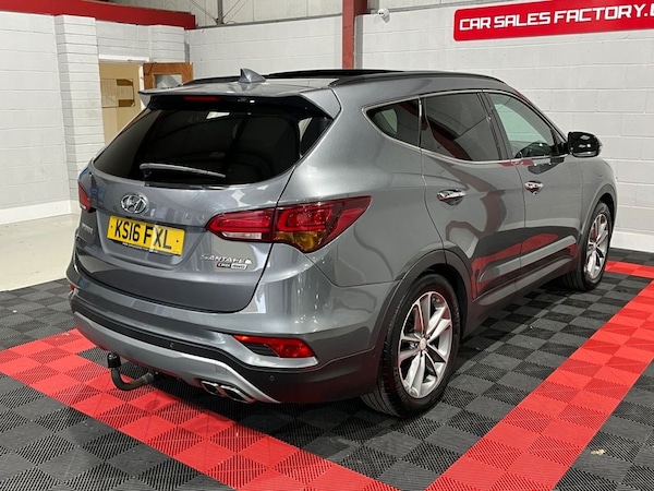 Used Hyundai Santa Fe 2016 for sale - 76210476: Photo 46