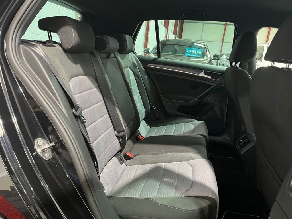 Used Volkswagen Golf 2016 for sale - 76406159: Photo 24