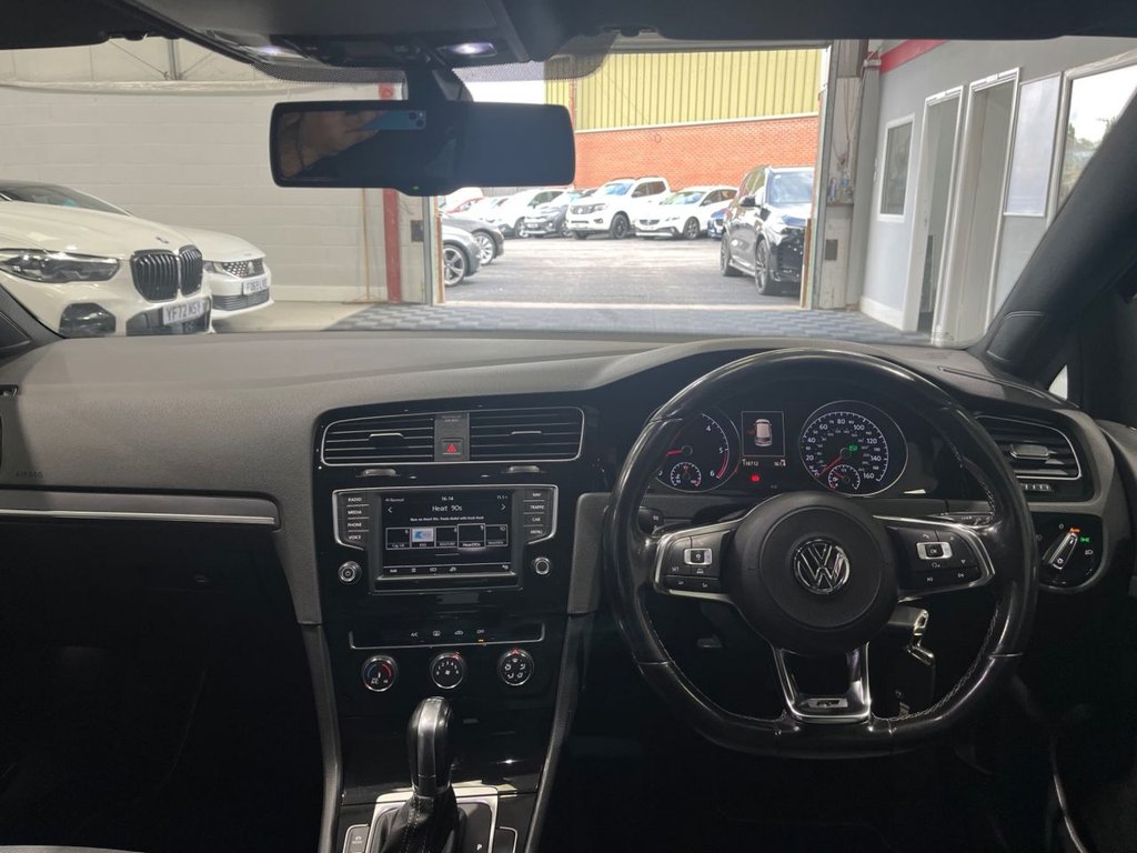Used Volkswagen Golf 2016 for sale - 76406159: Photo 26