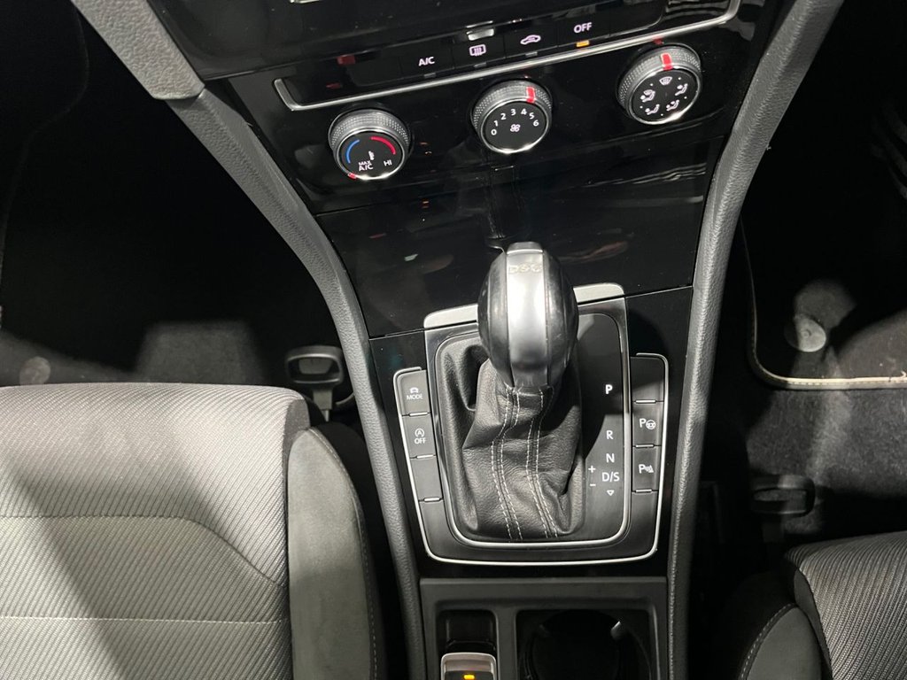 Used Volkswagen Golf 2016 for sale - 76406159: Photo 37