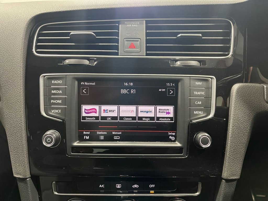 Used Volkswagen Golf 2016 for sale - 76406159: Photo 39