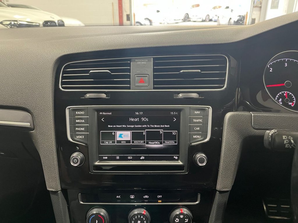 Used Volkswagen Golf 2016 for sale - 76406159: Photo 40