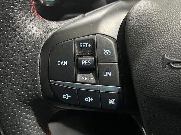 Used Ford Fiesta 2020 for sale - 76092557: Photo 33