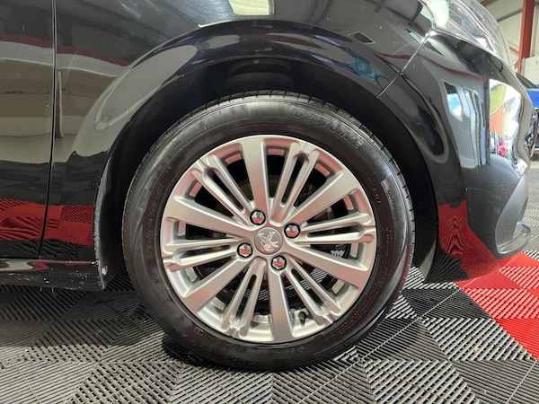 Used Peugeot 208 2016 for sale - 76056970: Photo 11