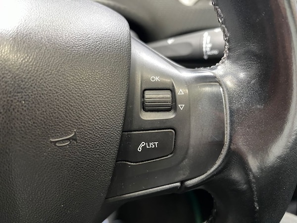 Used Peugeot 208 2016 for sale - 76056970: Photo 23