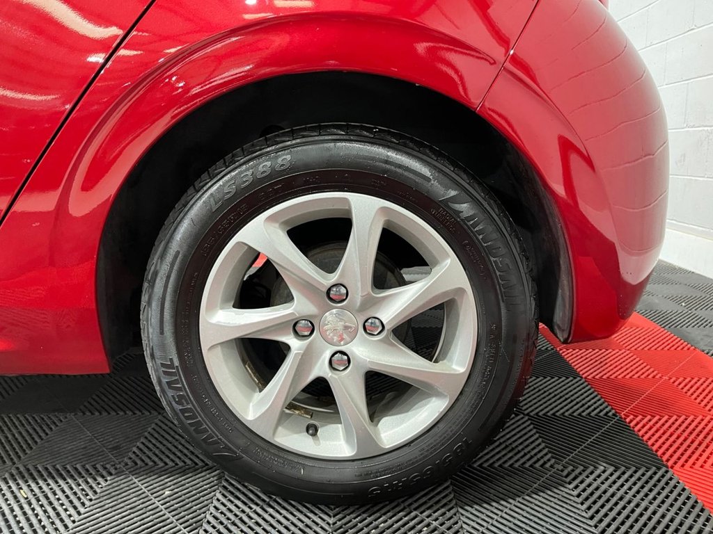 Used Peugeot 208 2015 for sale - 76356990: Photo 13