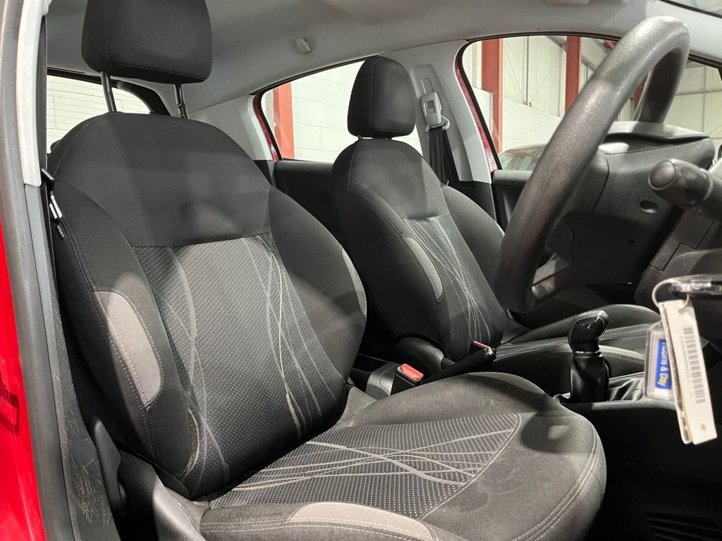 Used Peugeot 208 2015 for sale - 76356990: Photo 18