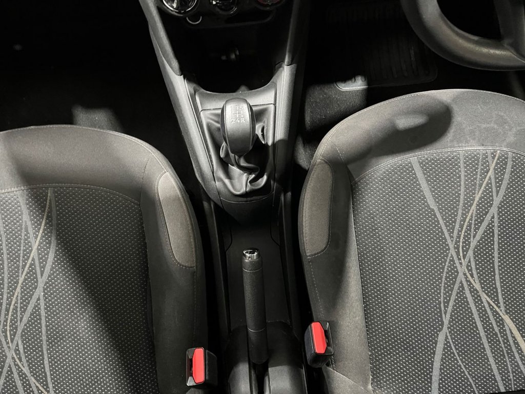 Used Peugeot 208 2015 for sale - 76356990: Photo 21