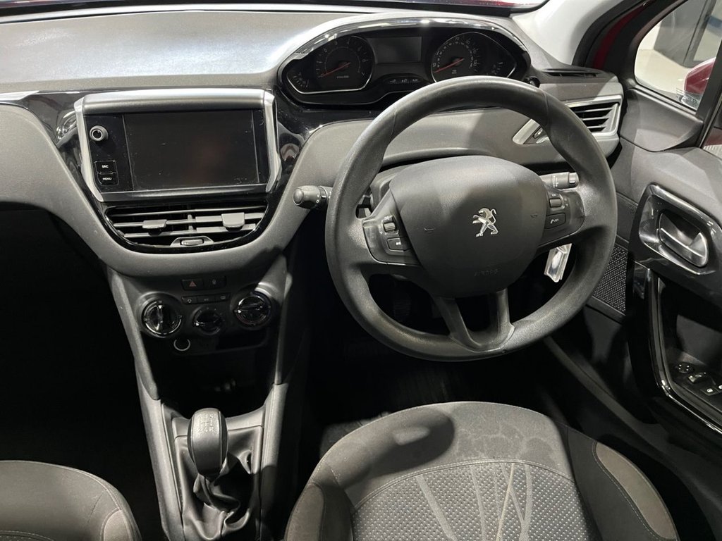 Used Peugeot 208 2015 for sale - 76356990: Photo 23