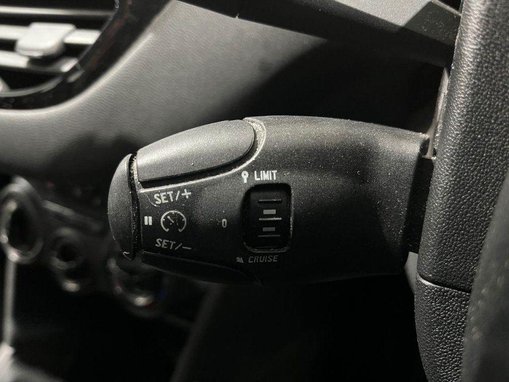 Used Peugeot 208 2015 for sale - 76356990: Photo 27
