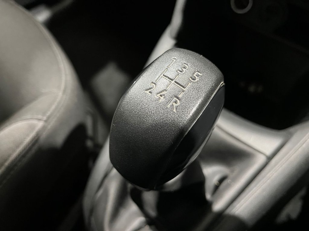 Used Peugeot 208 2015 for sale - 76356990: Photo 30