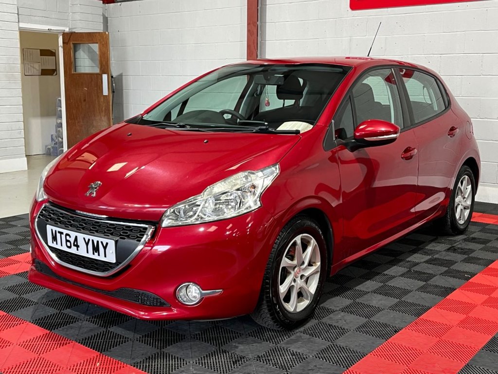 Used Peugeot 208 2015 for sale - 76356990: Photo 6