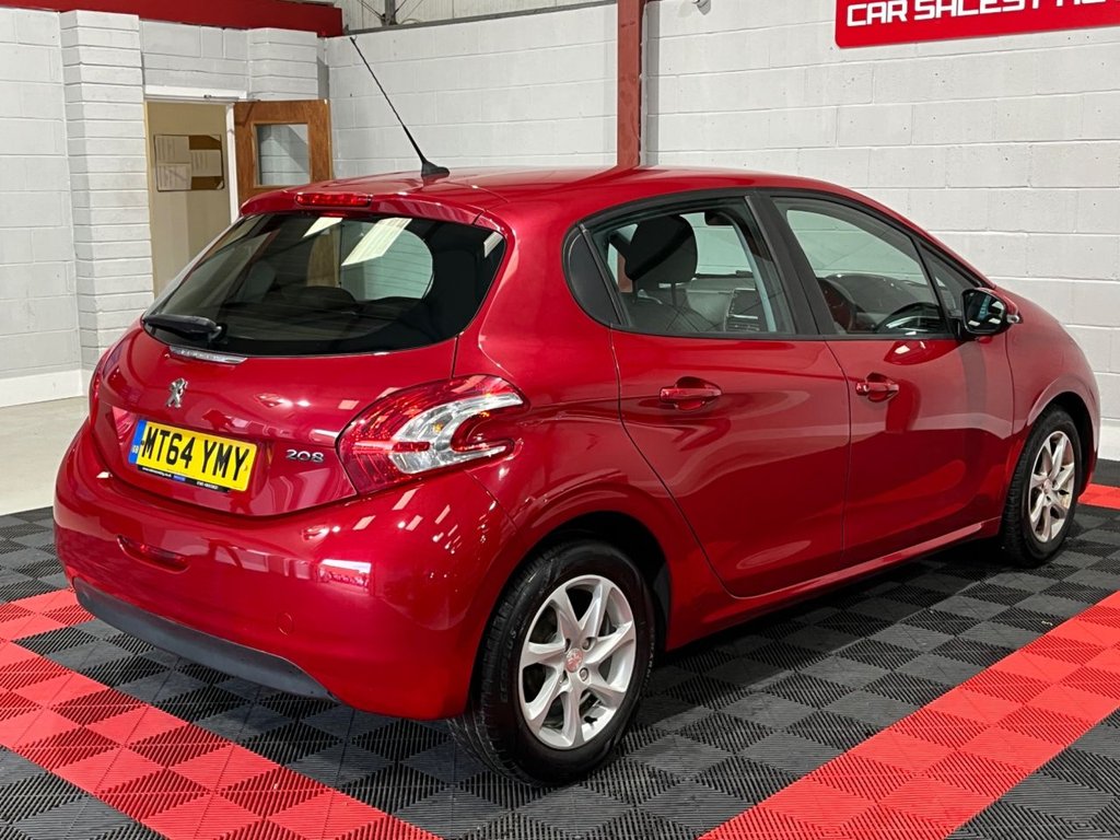 Used Peugeot 208 2015 for sale - 76356990: Photo 7