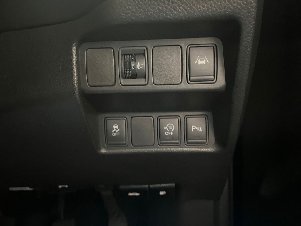 Used Nissan Qashqai 2016 for sale - 76304191: Photo 30