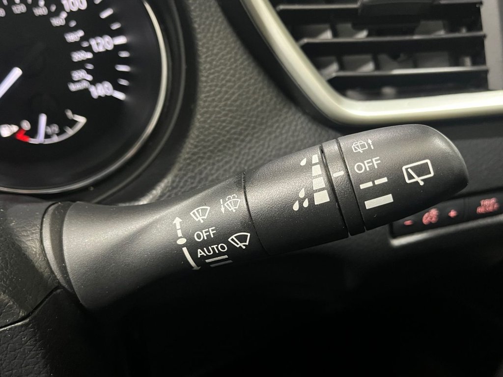 Used Nissan Qashqai 2016 for sale - 76304191: Photo 33
