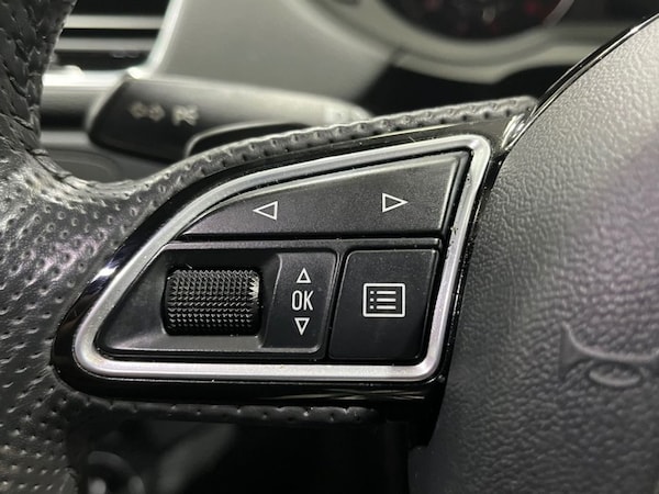 Used Audi Q3 2017 for sale - 76210491: Photo 35
