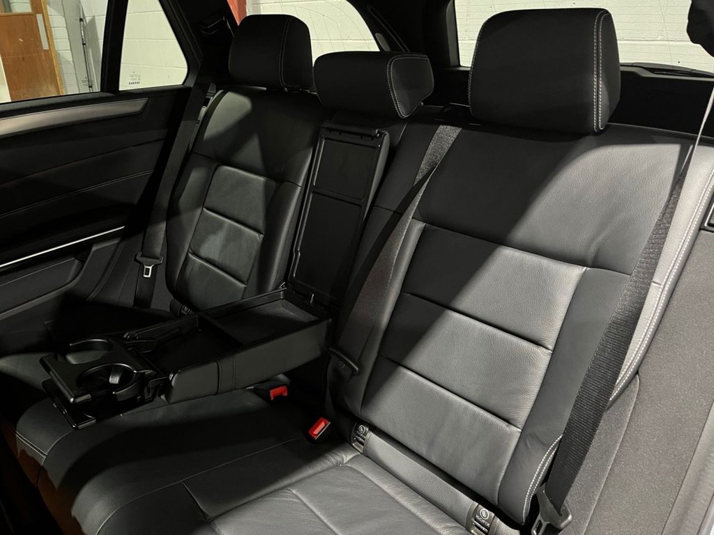 Used Mercedes-Benz E Class 2013 for sale - 76429829: Photo 20