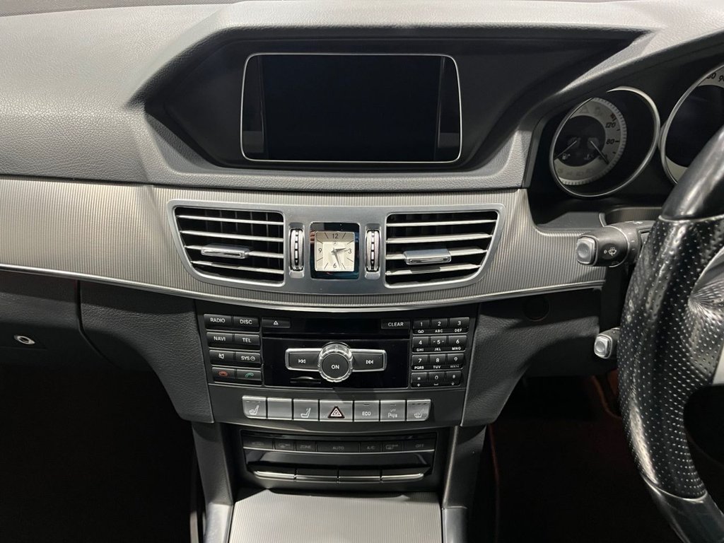 Used Mercedes-Benz E Class 2013 for sale - 76429829: Photo 27