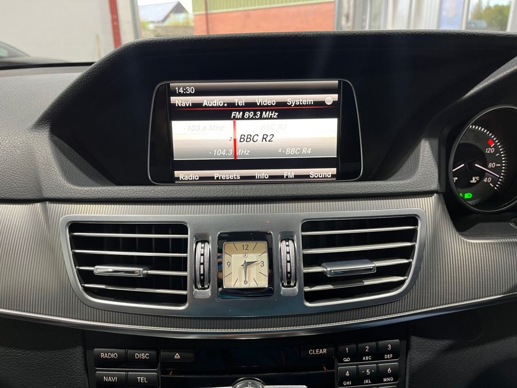 Used Mercedes-Benz E Class 2013 for sale - 76429829: Photo 42