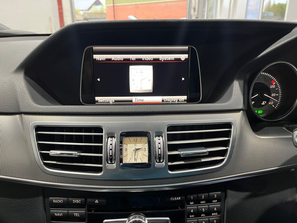 Used Mercedes-Benz E Class 2013 for sale - 76429829: Photo 44