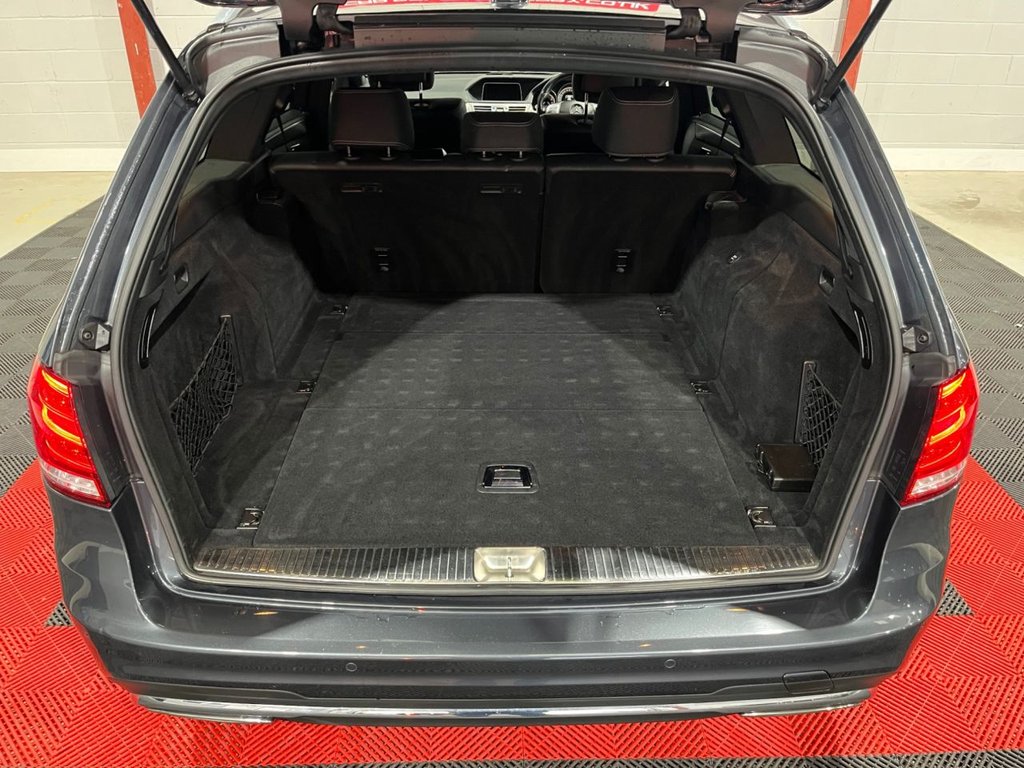 Used Mercedes-Benz E Class 2013 for sale - 76429829: Photo 47