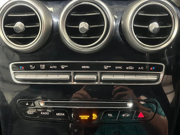 Used Mercedes-Benz C Class 2015 for sale - 75728316: Photo 31