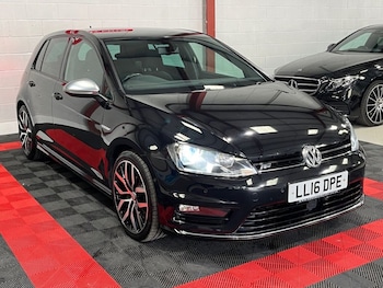 Used Volkswagen Golf 2016 for sale - 76003400: Photo