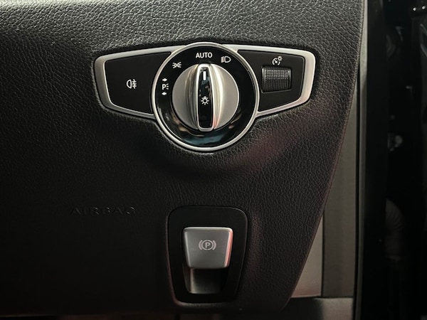 Used Mercedes-Benz E Class 2020 for sale - 76267387: Photo 37