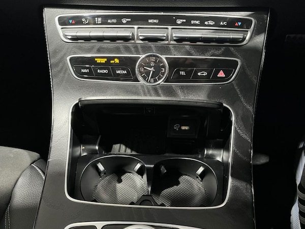 Used Mercedes-Benz E Class 2020 for sale - 76267387: Photo 42
