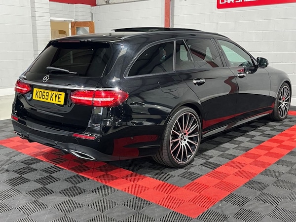 Used Mercedes-Benz E Class 2020 for sale - 76267387: Photo 8