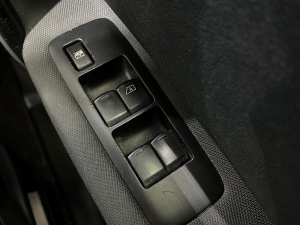 Used Nissan Qashqai 2012 for sale - 76185569: Photo 21
