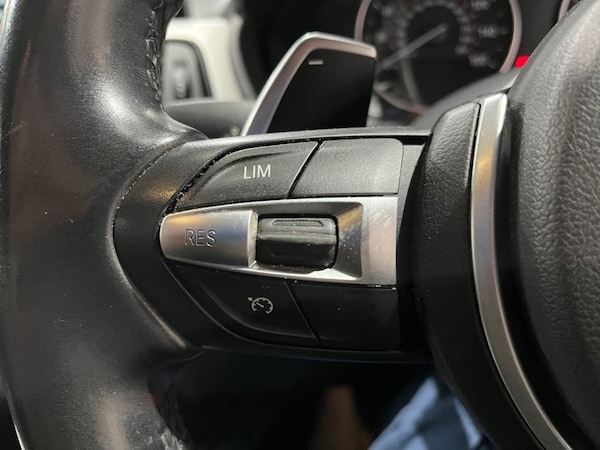 Used BMW 4 Series 2017 for sale - 76210498: Photo 32