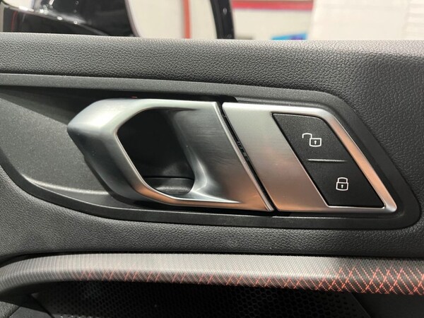 Used BMW 1 Series 2022 for sale - 75728359: Photo 37