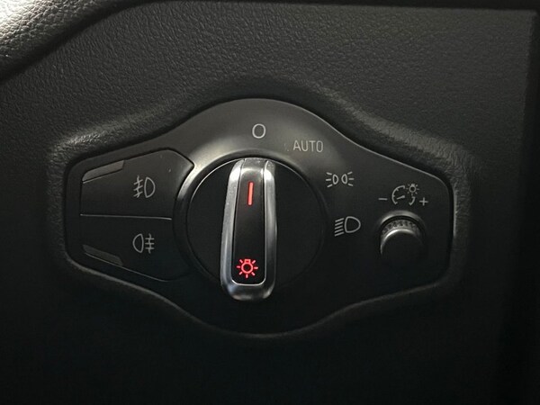 Used Audi Q5 2014 for sale - 76223842: Photo 36
