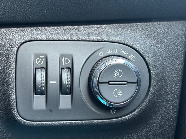 Used Vauxhall Corsa 2018 for sale - 75728271: Photo 11