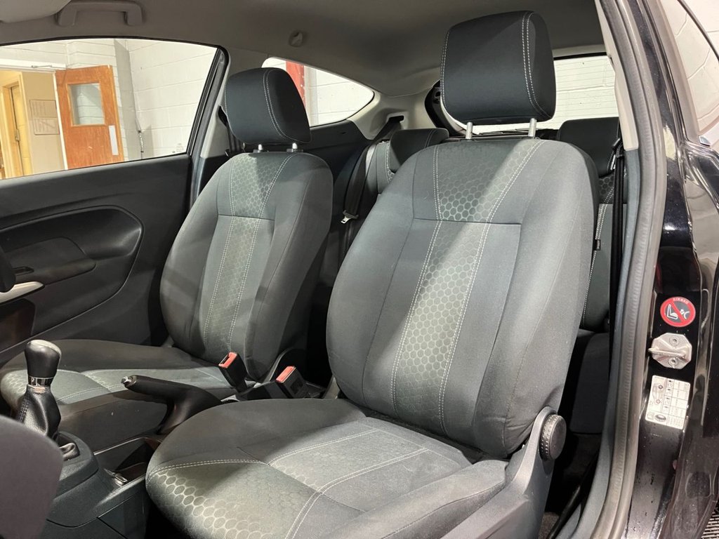 Used Ford Fiesta 2011 for sale - 76345760: Photo 13