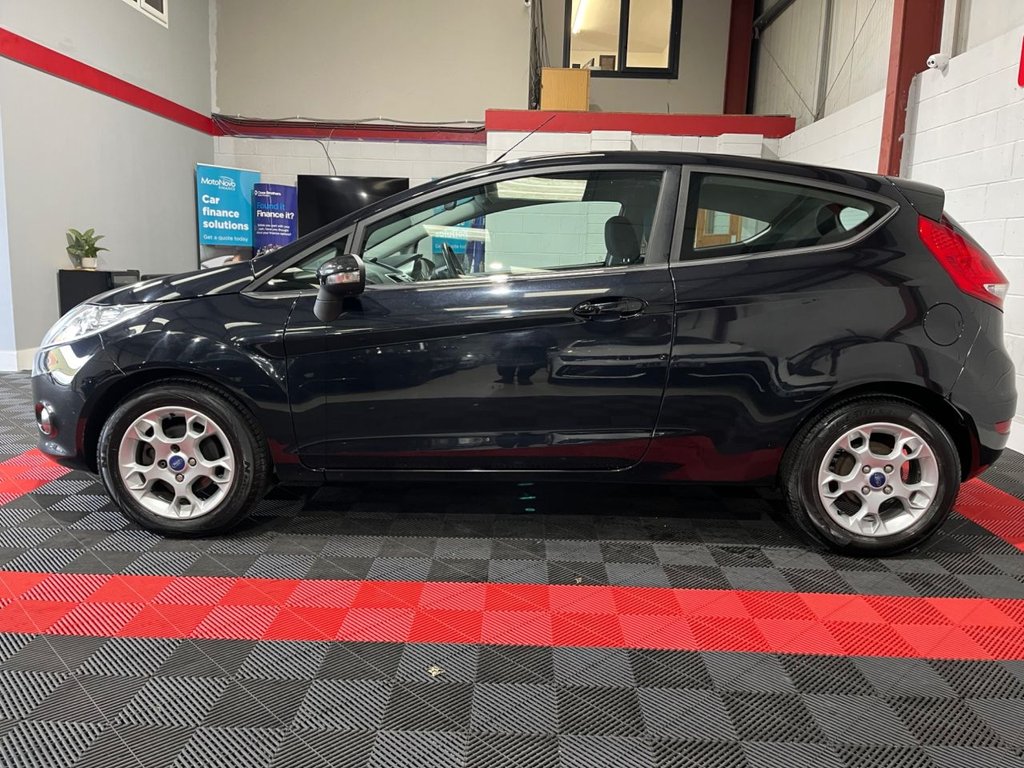 Used Ford Fiesta 2011 for sale - 76345760: Photo 9