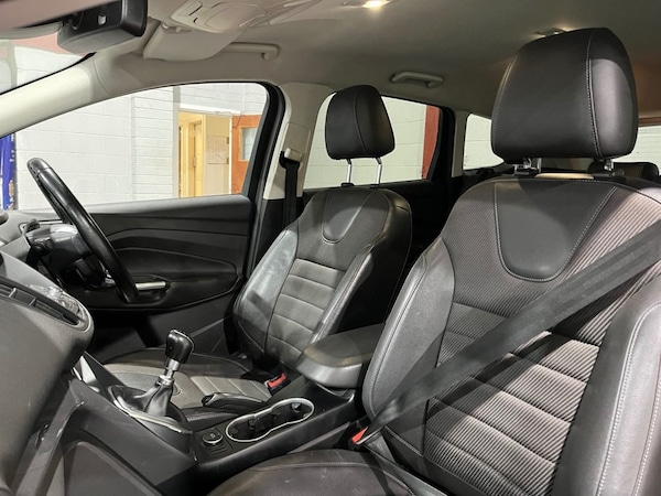 Used Ford Kuga 2016 for sale - 76333488: Photo 14