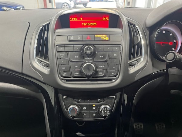 Used Vauxhall Zafira 2014 for sale - 76256664: Photo 29