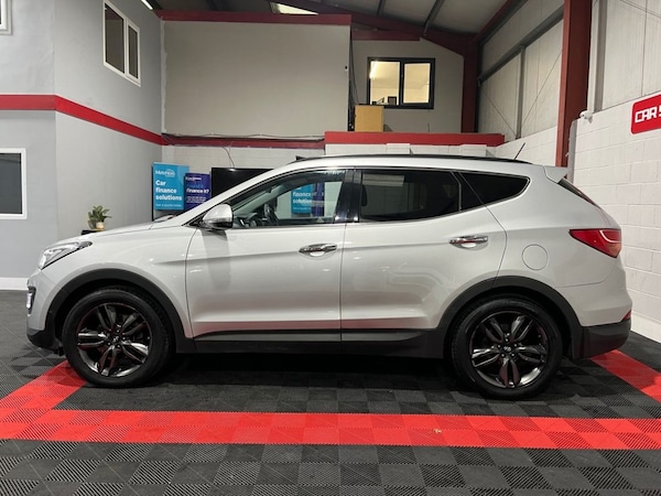 Used Hyundai Santa Fe 2014 for sale - 76256326: Photo 10