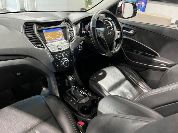 Used Hyundai Santa Fe 2014 for sale - 76256326: Photo 17