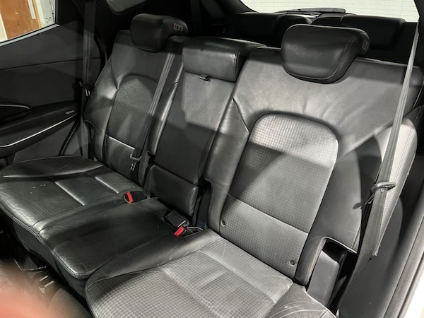 Used Hyundai Santa Fe 2014 for sale - 76256326: Photo 21